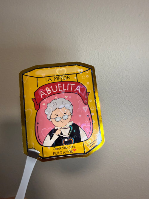 Abuelita bouquet topper